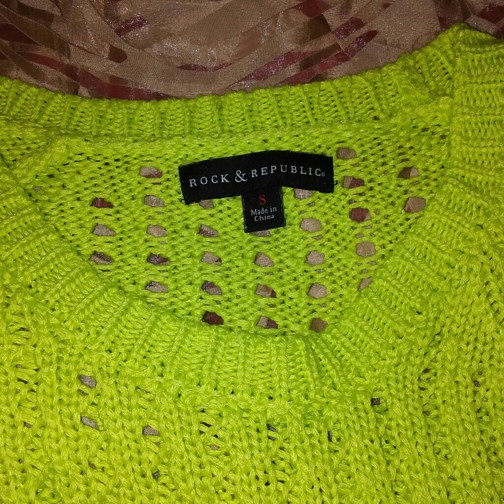 Rock & Republic Open Knit Sweater. - Picture 3 of 3